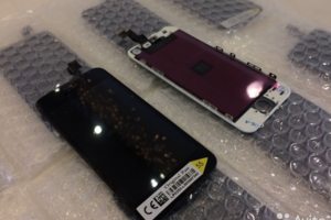 Дисплей для iPhone