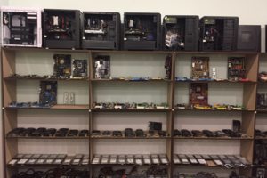 Широкий ассортимент компьютерных комплектующих