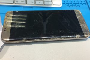 Замена дисплеев и стекол на смартфонах и планшетах, от 30 минут