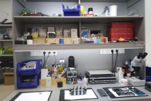 Одно из рабочих мест (всего 6 рабочих зон)