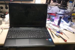 Ноутбук перед разборкой