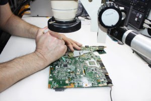 Ремонт материнских плат