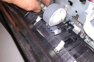 Принтер не подхватывает бумагу? Застревание? Устраним.