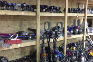 Ремонт Dyson, склад