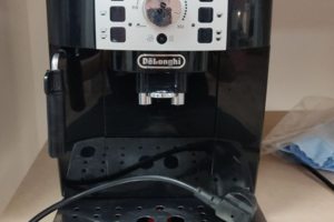 Отремонтированная и готовая к выдаче кофемашина