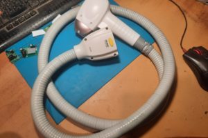 Ремонт манипулы для неодимового лазера для удаления татуировок