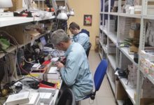 Замена корпуса ноутбука Москва Цена и Ремонт или замена корпуса ноутбука и петель от 450 руб